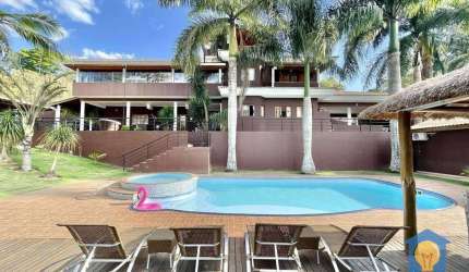Casa com 5 dormitórios, 890 m² - venda por R$ 2.750.000,00 ou aluguel por R$ 17.700,00/mês - Chácara Santa Lúcia - Carapicuíba/SP