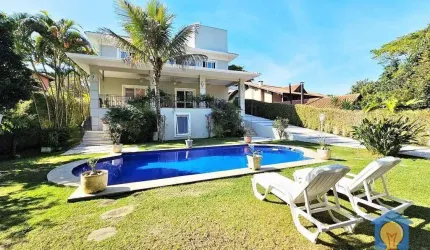 Casa com 4 dorms à Venda, 1.653 m² por R$ 3.600.000 - Jardim Santa Paula - Cotia/SP