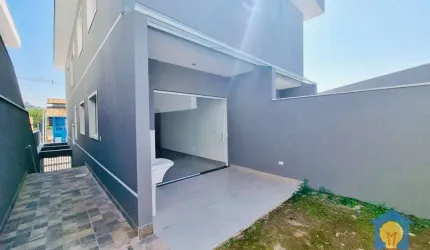 Casa com 3 quartos à venda, 130 m² por R$ 820.000 - Jardim Rio das Pedras - Cotia/SP