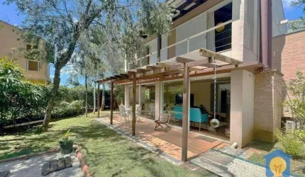 Casa com 4 dormitórios à venda, 221 m² - Chácara dos Lagos - Carapicuíba/SP