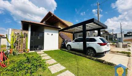 Casa com 3 quartos à venda, 200 m² por R$ 685.000 - Água Espraiada (Caucaia do Alto) - Cotia/SP