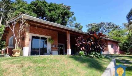 Casa terréa, com 3 dormitórios à venda, 199 m² por R$ 820.000 - Jardim Colibri - Embu das Artes/SP