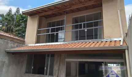 Sobrado para Venda em Piracicaba, DOIS CÓRREGOS, 3 dormitórios, 1 suíte, 4 banheiros