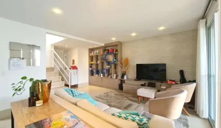 Casa em condomínio fechado com 3 quartos à venda na Rua Ramão Olavo Saravy Filho, 2055, Alphaville, Campinas por R$ 1.180.000