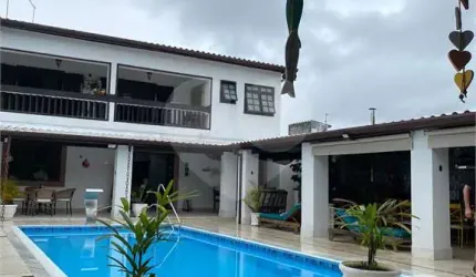 Sobrado com 5 quartos à venda em Jardim Primavera - SP