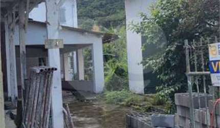 Casa com 6 quartos à venda em Centro - SP