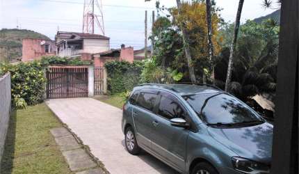 Casa com 5 quartos à venda em Martim De Sá - SP