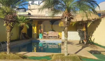 Casa com 2 quartos à venda em Utinga - SP