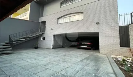 Sobrado com 3 quartos à venda em Jardim Rina - SP