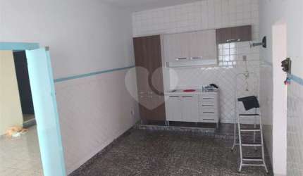 Sobrado com 3 quartos à venda em Utinga - SP