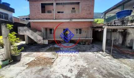 CASA TRÊS QUARTOS Á VENDA  EM NOVA IGUAÇU!