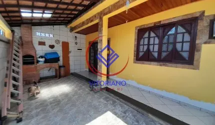 CASA DE TRÊS QUARTOS Á VENDA EM ANCHIETA!