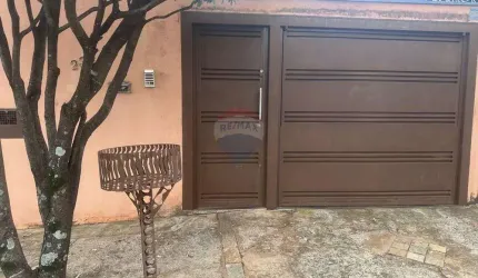 Casa com 2 Quartos para Venda, 71 m² - Jardim Diva Tarlá de Carvalho - Ribeirão Preto