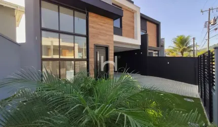 Sobrado a Vendo no Saguaçu com 3 suítes