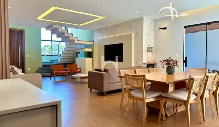 Casa  moderna a venda na rua Visconde de Mauá,