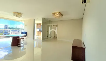 Apartamento no Centro de Joinville com 3 suítes.