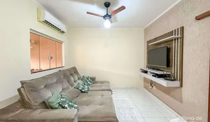 Casa com churrasqueira à venda no bairro Novo Umuarama