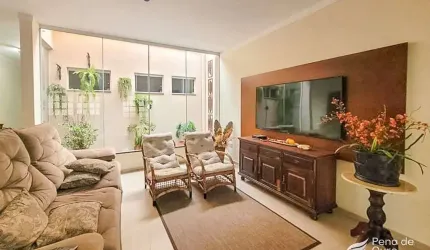 Casa à venda com àrea gourmet no Bairro Paraiso em Araçatuba