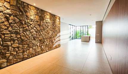 Casa de Alto Padrão e 03 suítes no Royal Boulevard