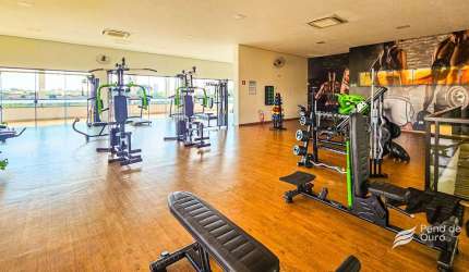 Lote com ótima localização no Royal Boulevard