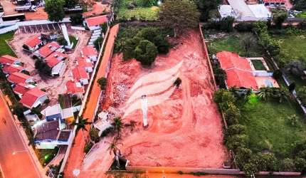 Área comercial à venda no Bairro Jardim do Trevo