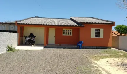 CASA A VENDA - Balneário Arroio do Silva/SC