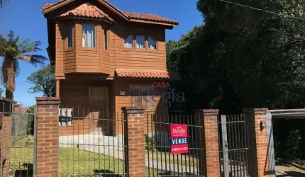 Casa com 3 dormitórios à venda, 190 m² por R$ 1.200.000,00 - Vila  Maggi - Canela/RS