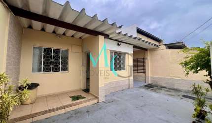 Casa linear no Bairro Adriana