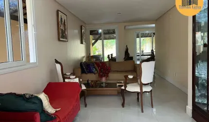 Casa dos Sonhos em Jaguaribe:  4/4 sendo 2 suítes, próximo a praia, Conforto e Lazer Completo em Condomínio Fechado!