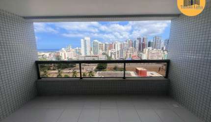 Apartamento Padrão no costa azul, proximo a praça, vista mar, com 3 dormitórios, vista mar.