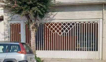 Casa com 3 quartos à venda na Avenida Duílio Lenarduzzi, 407, Vila Paranaguá, São Paulo por R$ 620.000