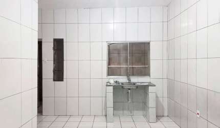 Casa com 1 quarto para alugar na Miguel de Oliveira, 241, Vila Monte Santo, São Paulo por R$ 1.100