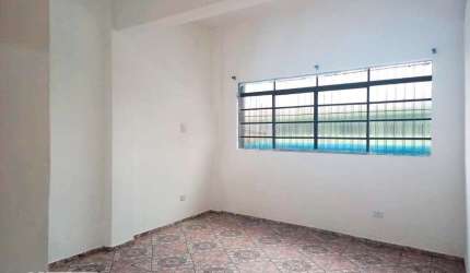 Casa com 2 quartos para alugar na Rua Maria Angélica Soares Gomes, 26, Jardim Matarazzo, São Paulo por R$ 1.800