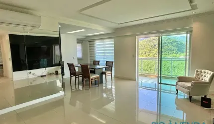 Cobertura à venda no Condomínio Blue com vista montanhas