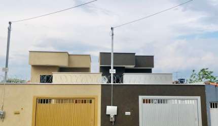 CASA TOP DE LINHA