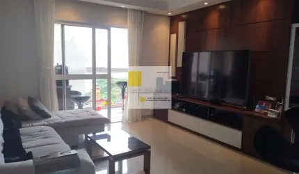 Apartamento com condomínio na Vila Assunção em Santo André - SP.
