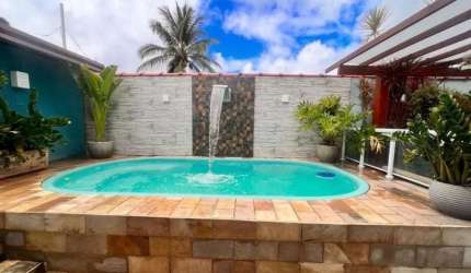 Casa dúplex  de 3 quartos com área gourmet e piscina! ( Aceito apartamento como parte de pagamento)