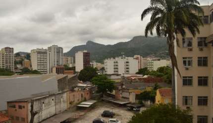 APARTAMENTO DE 1 QUARTO  - BAIRRO ESTÁCIO - ACEITA FINANCIAMENTO BANCÁRIO