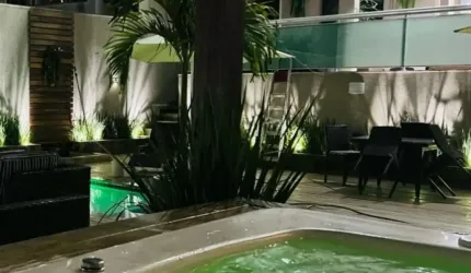 MANSÃO DE 4 SUÍTES EM CONDOMÍNIO FECHADO- FINO ACABAMENTO- RIO DA PRATA DE CAMPO GRANDE! ACEITA CASA COMO PARTE DE PAGAMENTO!