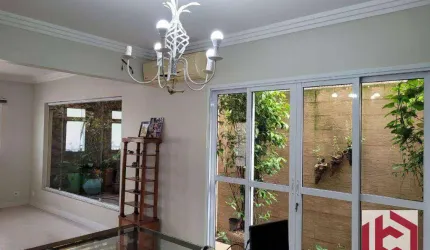 Sobrado com 4 dormitórios à venda, 313 m² por R$ 1.500.000,00 - Vila Valença - São Vicente/SP