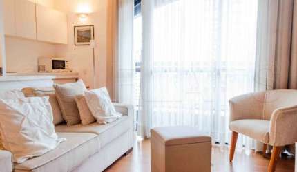 Flat a poucos metros da Av. Faria Lima e Av. Cidade Jardim disponível locação