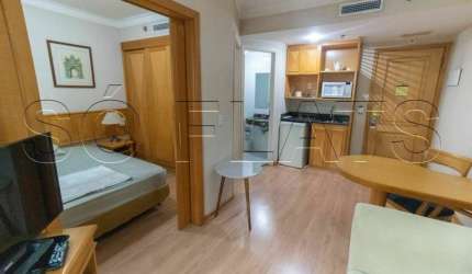 Flat em Pinheiros com 1 dormitório e 1 vaga de garagem disponível para locação
