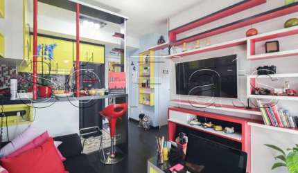 Apartamento disponível para locação com 1x dormitório na Chácara Santo Antônio totalmente reformado.