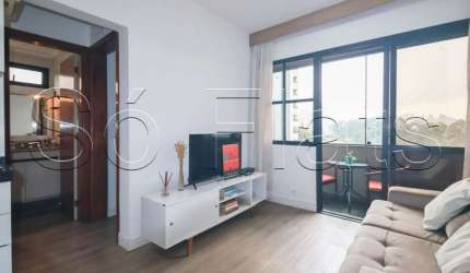 Apartamento totalmente mobiliado à venda no Morumbi.