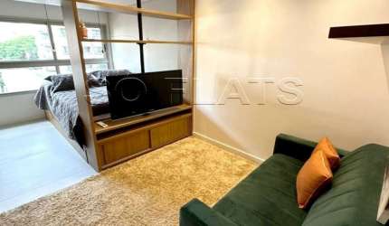 Flat disponível para locação contendo 25m² e 1 dormitório bem localizado ao lado da Av 23 de Maio.