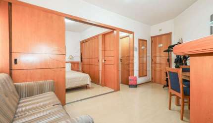 Flat disponível para locação muito bem localizado próx da Av Paulista e Av Nove de Julho.