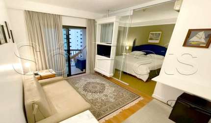 Flat Estanplaza Ibirapuera, disponível para venda com 31m², 1 dormitório e 1 vaga de garagem