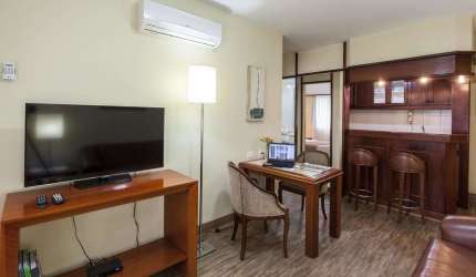 Flat La Residence Itaim disponível para venda com 39m² e 01 vaga de garagem