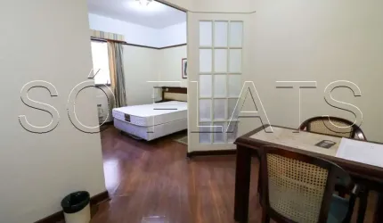 Flat a 1 quadra da Av. Paulista, prox ao Metrô Consolação e Shopping Center 3. Próximo do metrô.