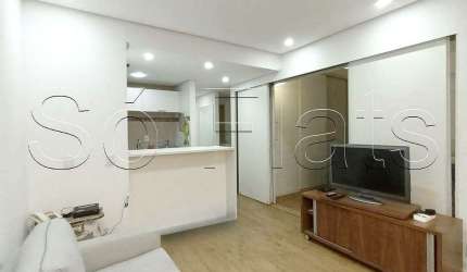 Flat a uma quadra da Av. Ibirapuera, fácil acesso ao metrô, ao Pq. do Ibirapuera e Aeroporto